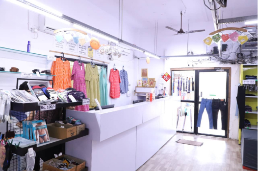 Factory Outlet