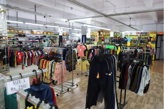Factory Outlet